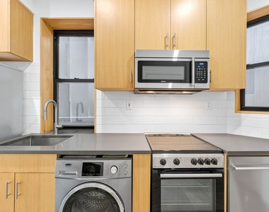 212 Lafayette Street - Photo Thumbnail 5