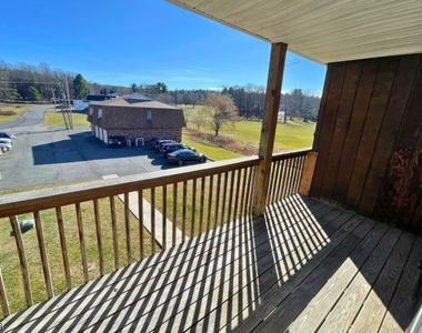 306 Lake Shore South - Photo Thumbnail 8