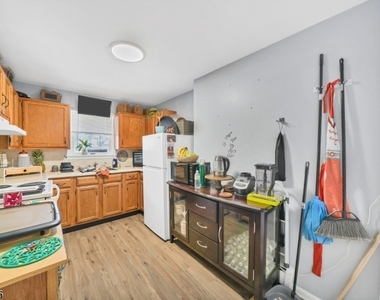 137 Belvidere Ave - Photo Thumbnail 1
