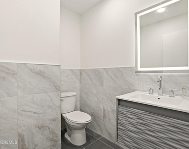 1033 Birmingham Avenue - Photo Thumbnail 14