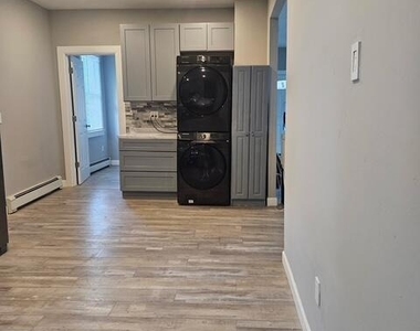 116 De Witt Avenue - Photo Thumbnail 3