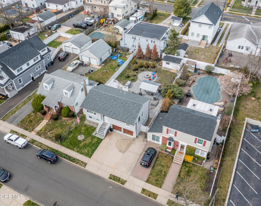 718 19th Avenue - Photo Thumbnail 33