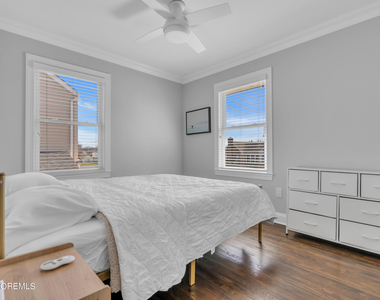 718 19th Avenue - Photo Thumbnail 23
