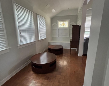 64 Hollywood Avenue - Photo Thumbnail 10