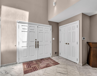 15 Timber Lane - Photo Thumbnail 4