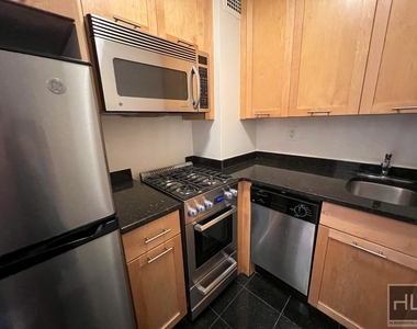 East 36 Street - Photo Thumbnail 1