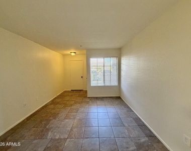 8625 E Belleview Place - Photo Thumbnail 3