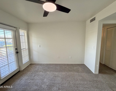 8625 E Belleview Place - Photo Thumbnail 17