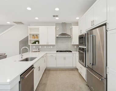 5404 Winton Street - Photo Thumbnail 12