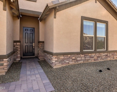 5429 W Lydia Lane - Photo Thumbnail 3