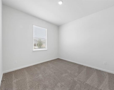 1309 Wind Drift Way - Photo Thumbnail 8