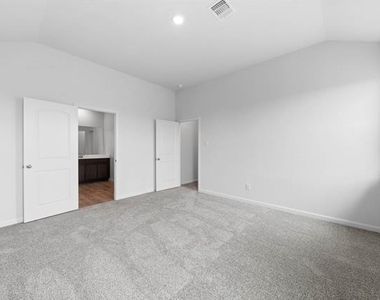 1309 Wind Drift Way - Photo Thumbnail 6