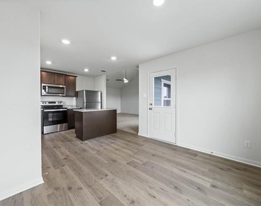 1313 Wind Drift Way - Photo Thumbnail 3