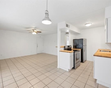 7450 Ruby Place - Photo Thumbnail 8