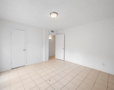 7450 Ruby Place - Photo Thumbnail 13