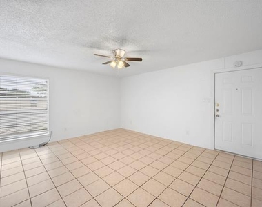 7450 Ruby Place - Photo Thumbnail 5
