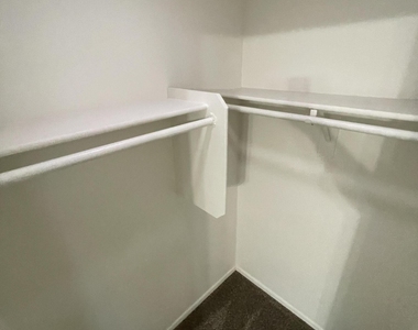 15635 N 29th Street - Photo Thumbnail 16