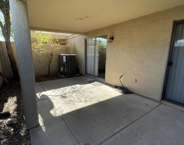 15635 N 29th Street - Photo Thumbnail 20