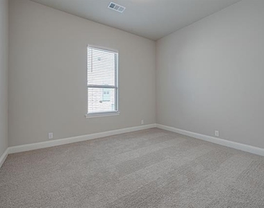 16417 Garden Drive - Photo Thumbnail 19