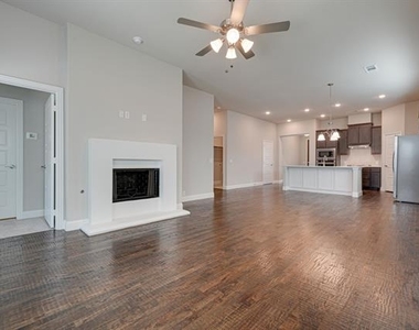 16417 Garden Drive - Photo Thumbnail 12