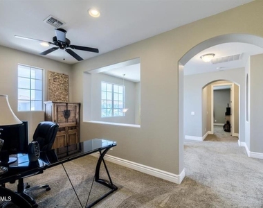 5104 S Salk Lane - Photo Thumbnail 11