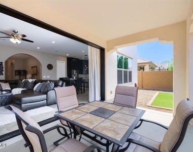 5104 S Salk Lane - Photo Thumbnail 28