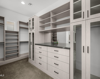 5534 E Alan Lane - Photo Thumbnail 17