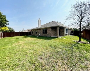 2705 Lumina Drive - Photo Thumbnail 20