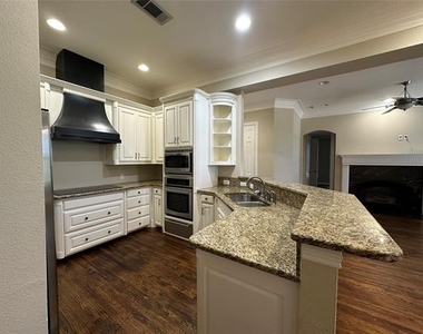 11351 Hilltop Road - Photo Thumbnail 7