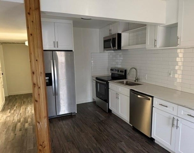 312 Hickerson Street - Photo Thumbnail 2
