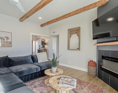 6601 E Thunderbird Road - Photo Thumbnail 1