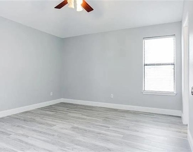 1510 Gardenia Drive - Photo Thumbnail 14