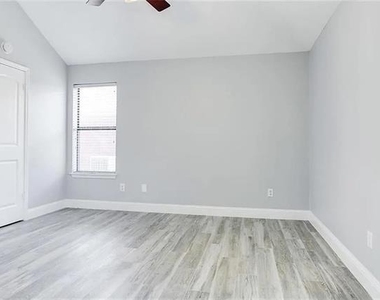 1510 Gardenia Drive - Photo Thumbnail 15