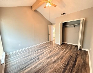 9696 Walnut Street - Photo Thumbnail 12