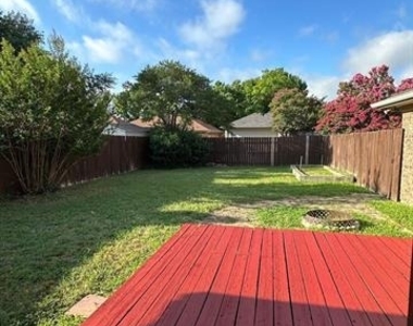 629 Coats Street - Photo Thumbnail 22