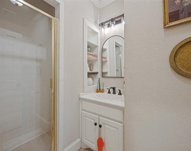 11442 Wild Rose Lane - Photo Thumbnail 18