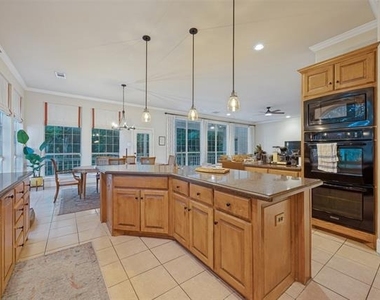 11442 Wild Rose Lane - Photo Thumbnail 7