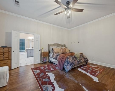 11442 Wild Rose Lane - Photo Thumbnail 4