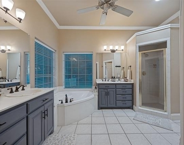 11442 Wild Rose Lane - Photo Thumbnail 13