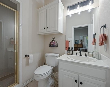 11442 Wild Rose Lane - Photo Thumbnail 20