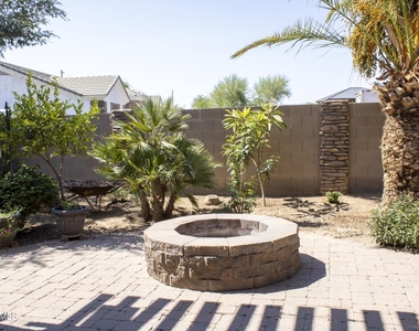 10321 W Windsor Avenue - Photo Thumbnail 36