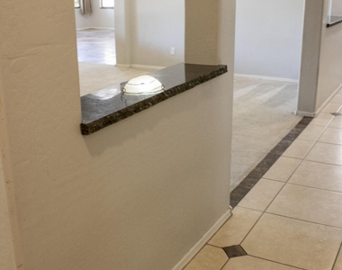 10321 W Windsor Avenue - Photo Thumbnail 34