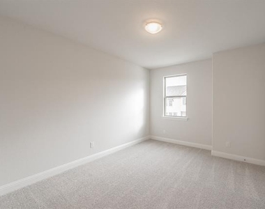 9709 Thorncrown Lane - Photo Thumbnail 29