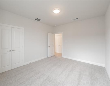 9709 Thorncrown Lane - Photo Thumbnail 31
