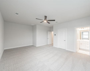 9709 Thorncrown Lane - Photo Thumbnail 18