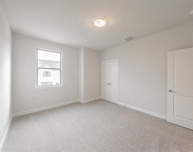 9709 Thorncrown Lane - Photo Thumbnail 28