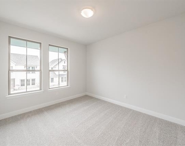 9709 Thorncrown Lane - Photo Thumbnail 32