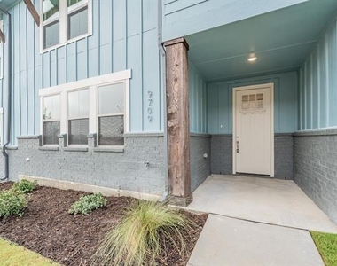 9709 Thorncrown Lane - Photo Thumbnail 38