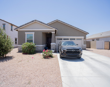 36043 W Santa Clara Avenue - Photo Thumbnail 1