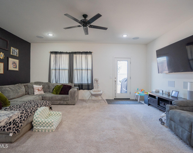 36043 W Santa Clara Avenue - Photo Thumbnail 2